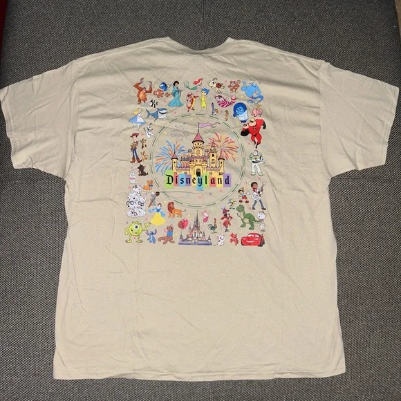 Disney Disneyland Characters Tan T Shirt Mens Size - Picture 2 of 5
